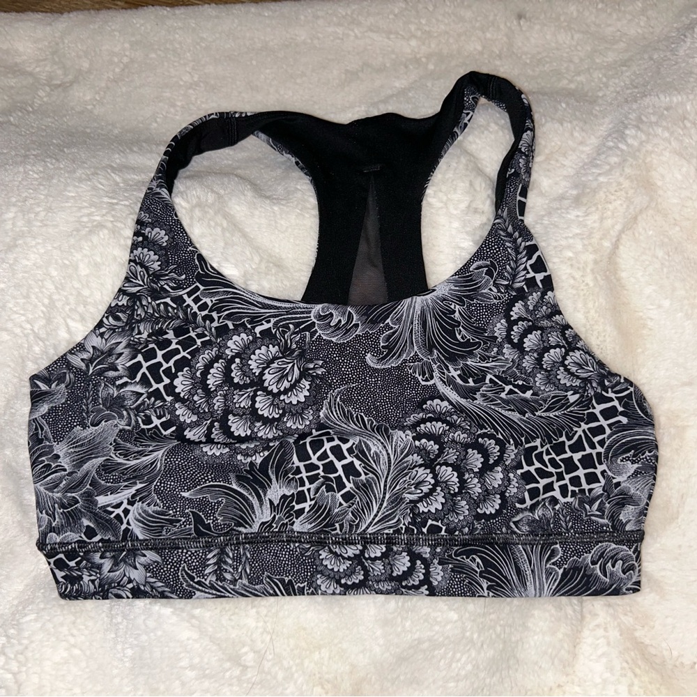 EUC Lululemon Bra